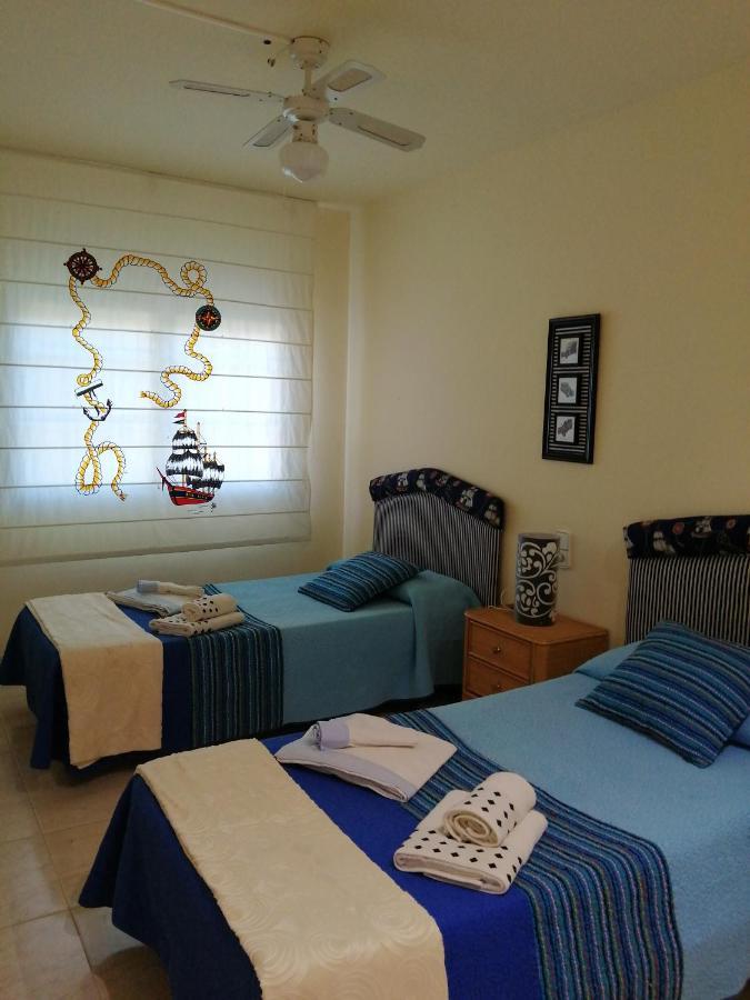 Villa Lluna Riumar Bagian luar foto